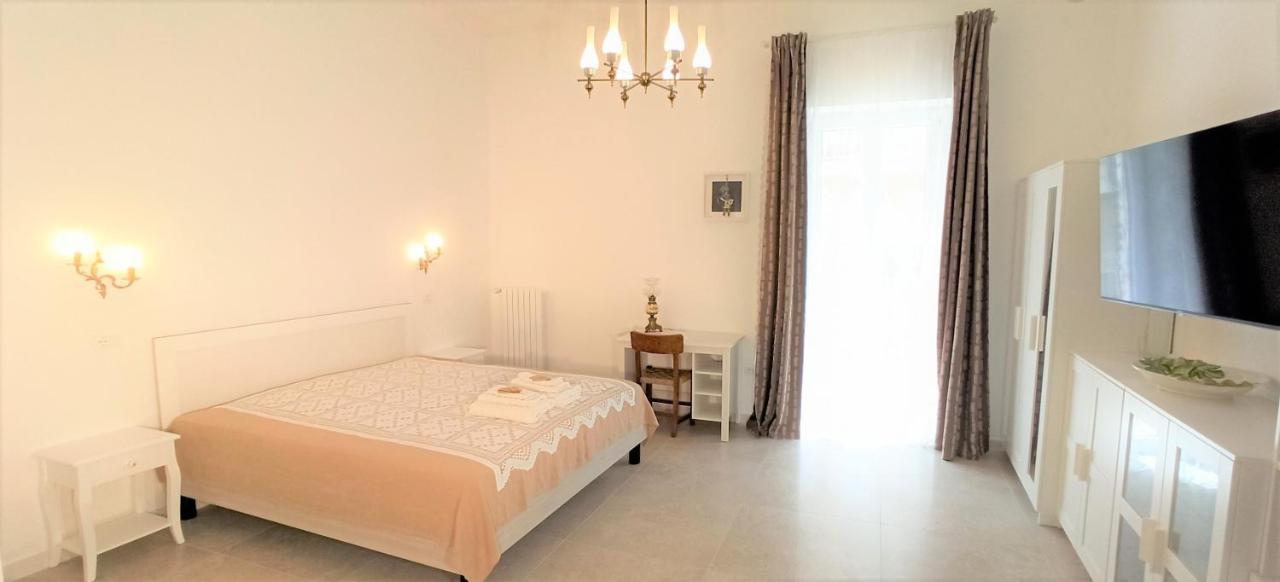 Tedimo Supra Nuovo Grande Monolocale Con Tutti I Comfort Ragusa Exterior foto