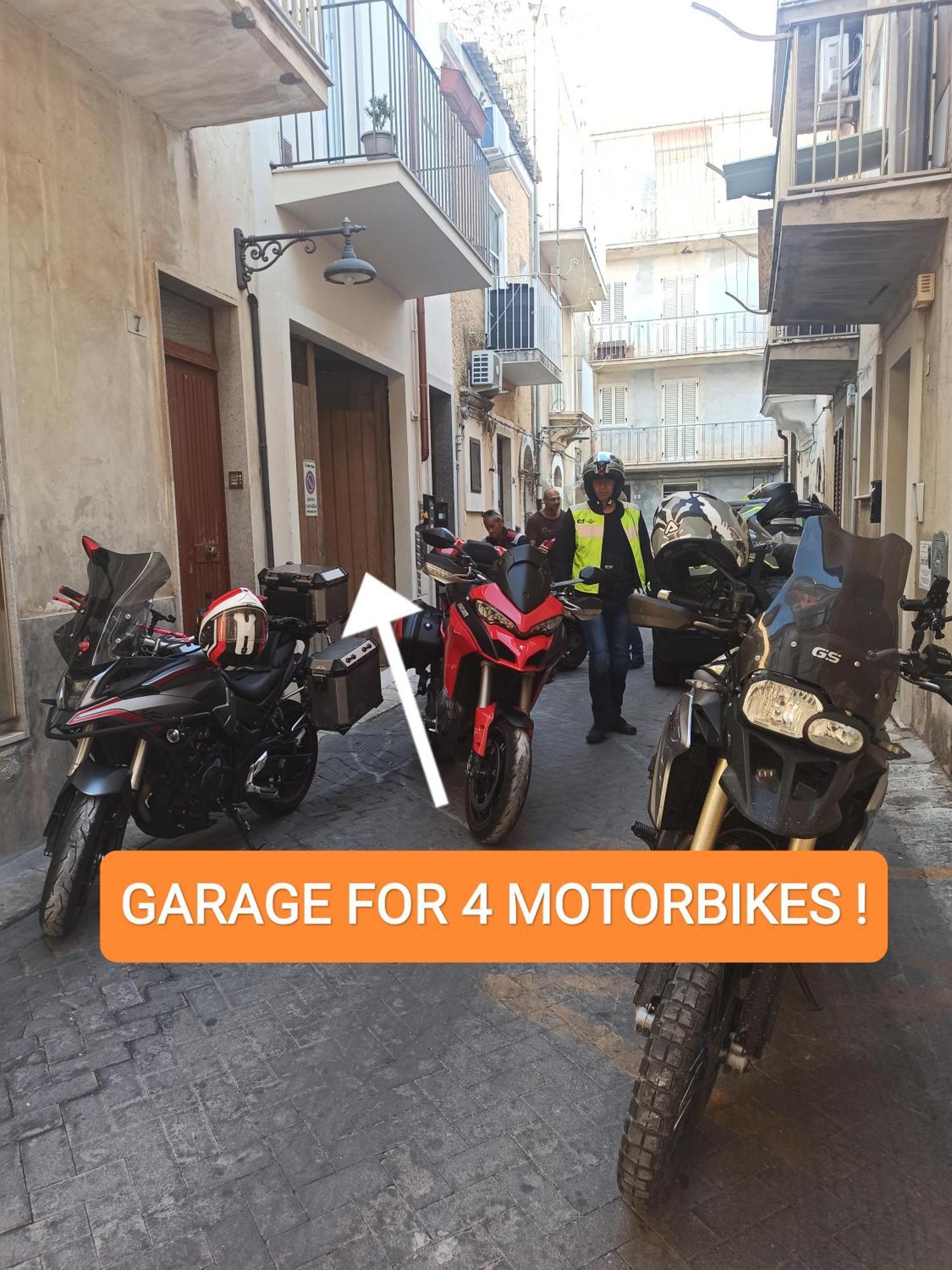 Tedimo Supra Nuovo Grande Monolocale Con Tutti I Comfort Ragusa Exterior foto